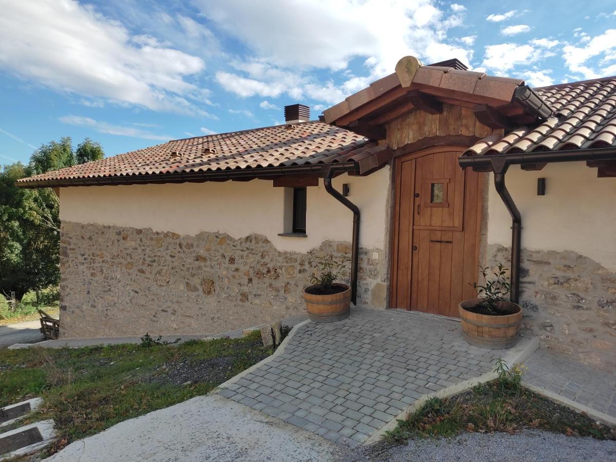Mokorroko Borda Hostal Rural Echalecu Exteriér fotografie